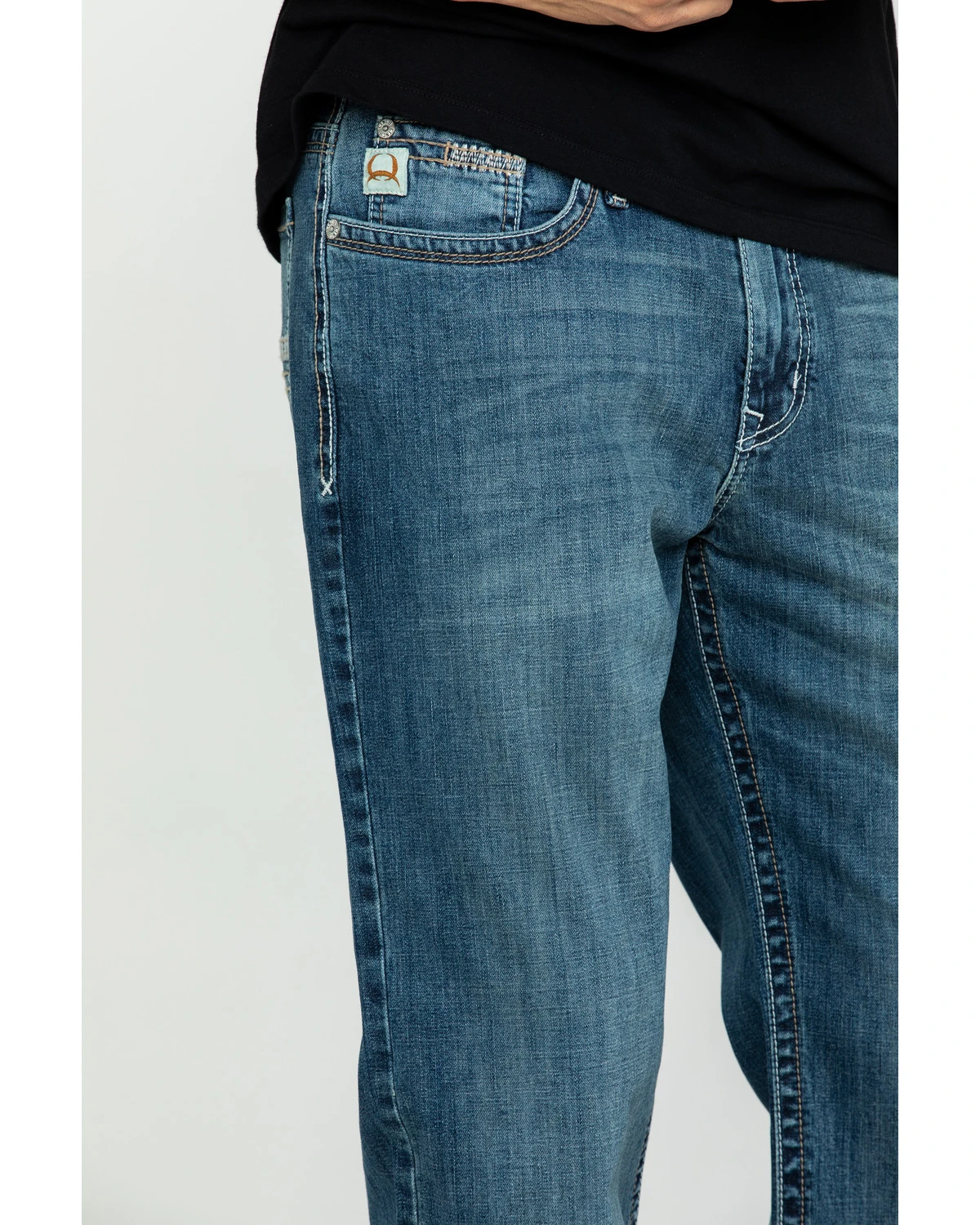 Cinch Men's Grant Medium Stonewash Mid Relaxed Bootcut Jeans - Image 5