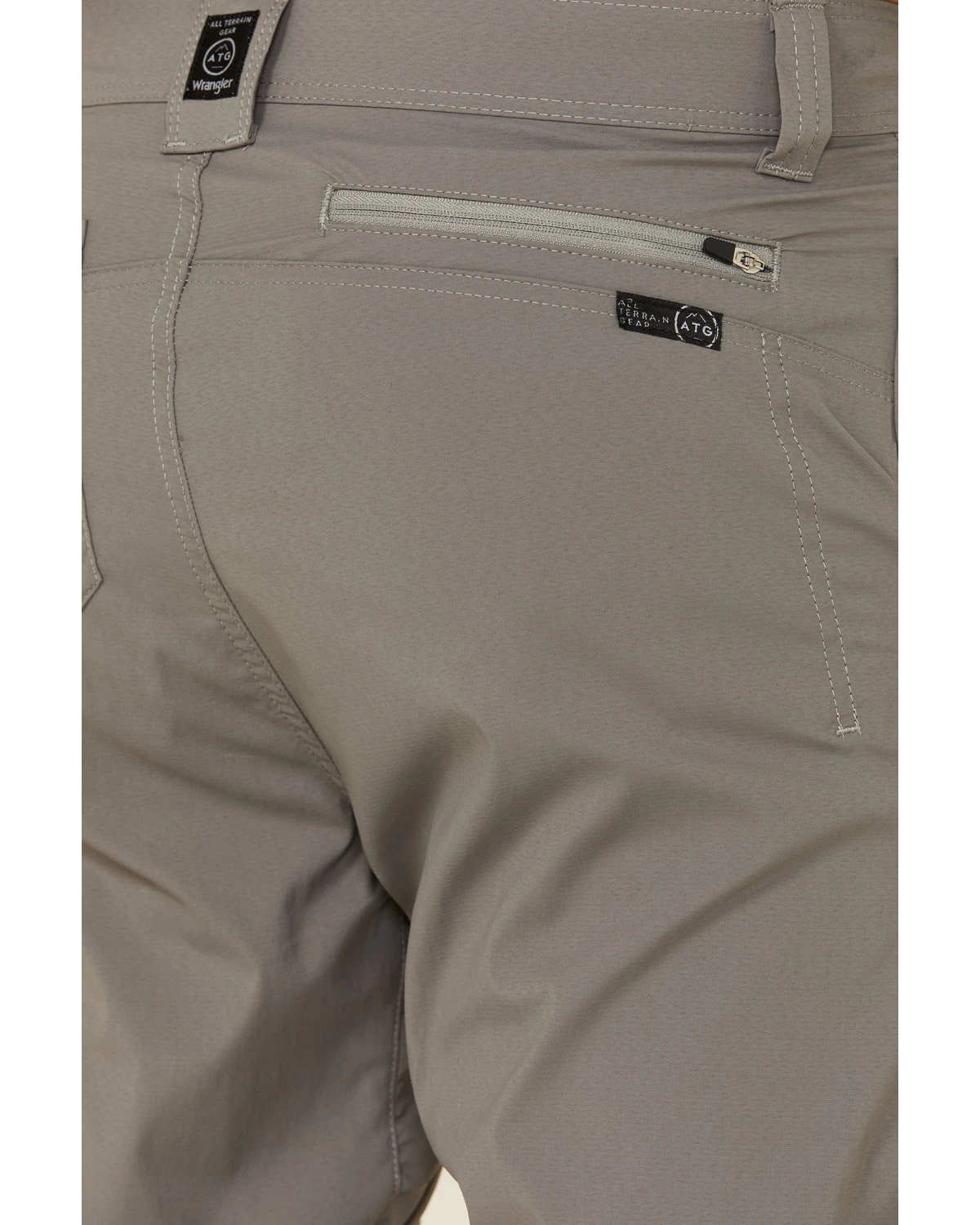 Wrangler ATG Men's Charcoal Outdoor Convertible Trail Jogger Pants - Image 4