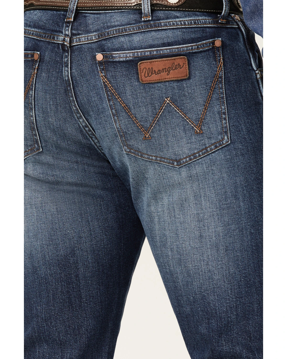 Wrangler Retro Men's Ranch Med Dark Wash Stretch Slim Straight Jeans - Image 4