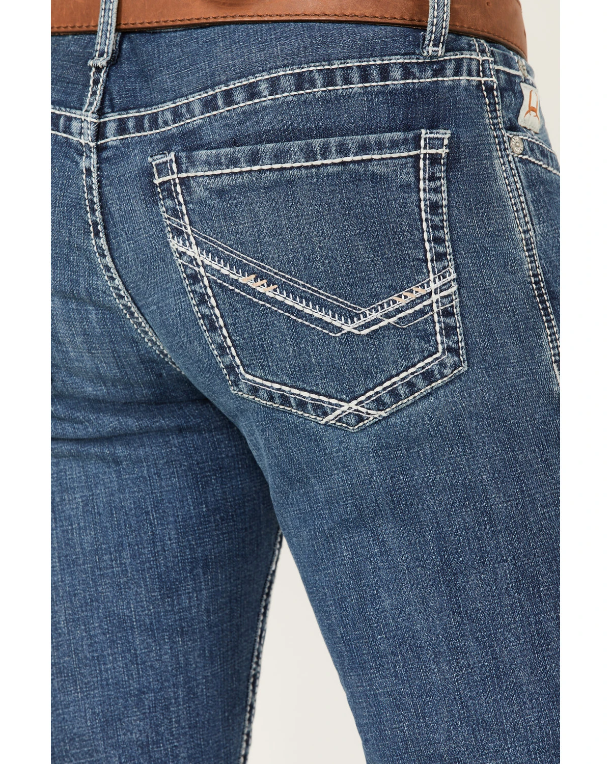 Cinch Men's Ian Medium Wash Slim Bootcut Performance Jeans - Image 4